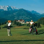 Golf-Urlaub-im-Kaiserwinkl-grenzenloses-Golf-Vergnuegen